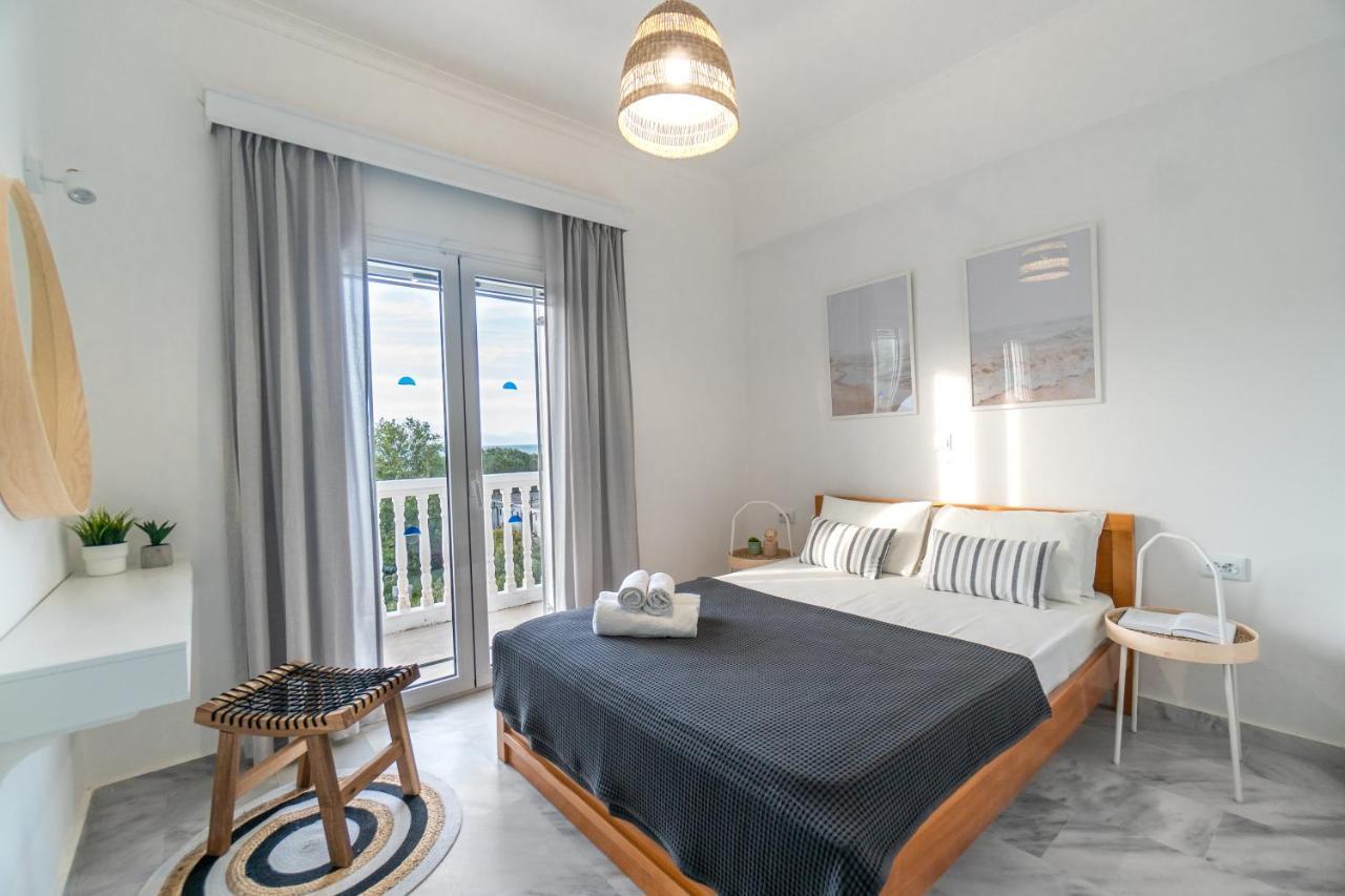 Andrikas Villa At Xenios Avlais Alykanas  Exteriör bild