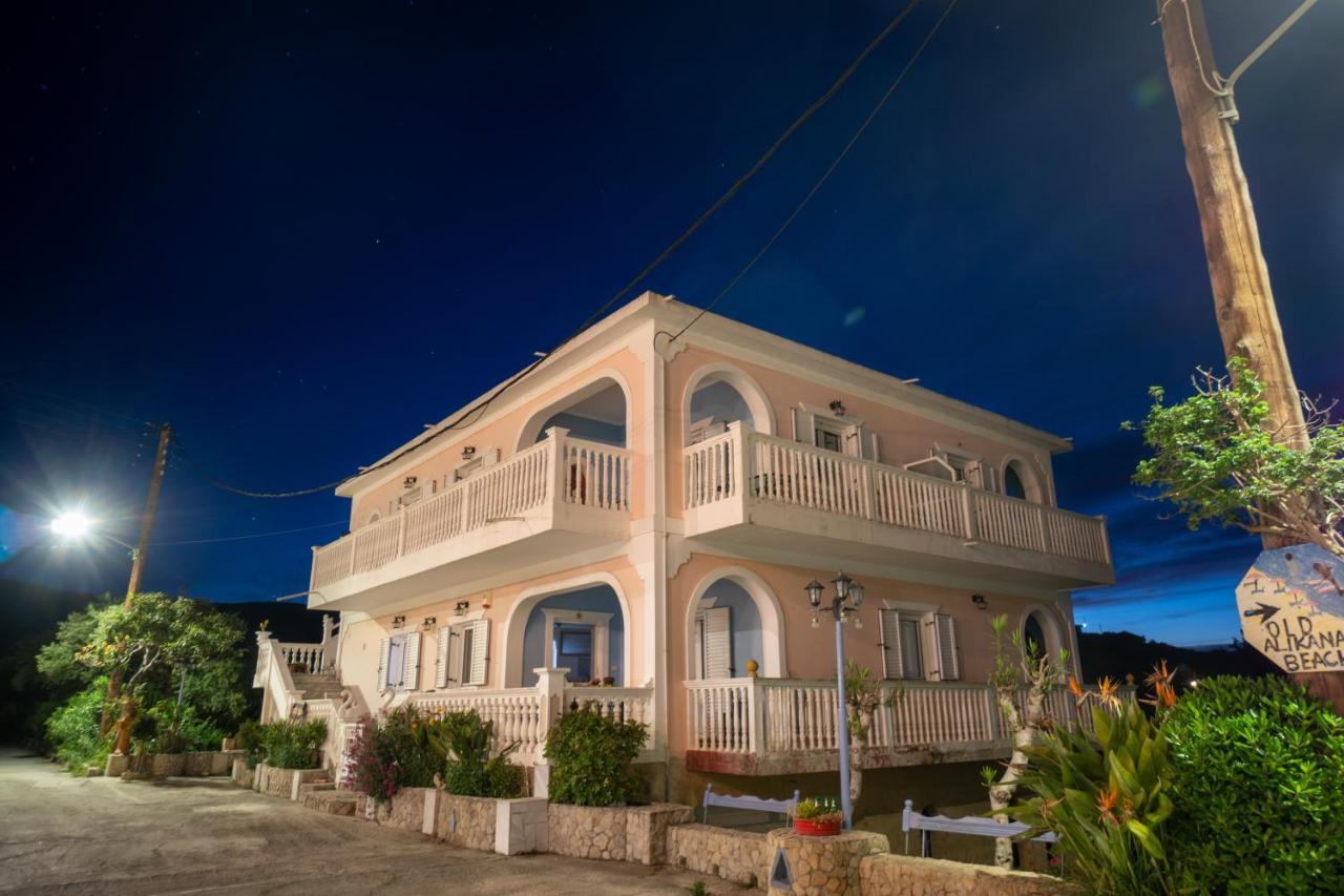 Andrikas Villa At Xenios Avlais Alykanas  Exteriör bild